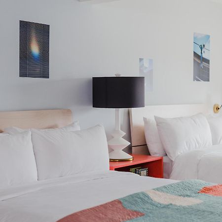 Drake Devonshire And Motor Inn Веллингтон Экстерьер фото