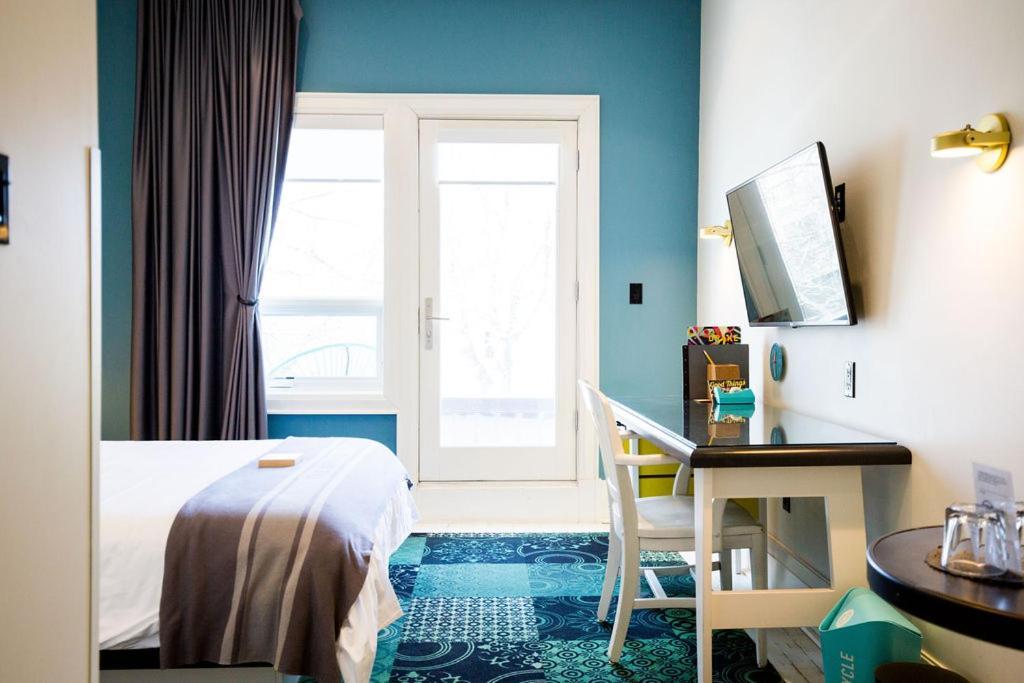 Drake Devonshire And Motor Inn Веллингтон Экстерьер фото