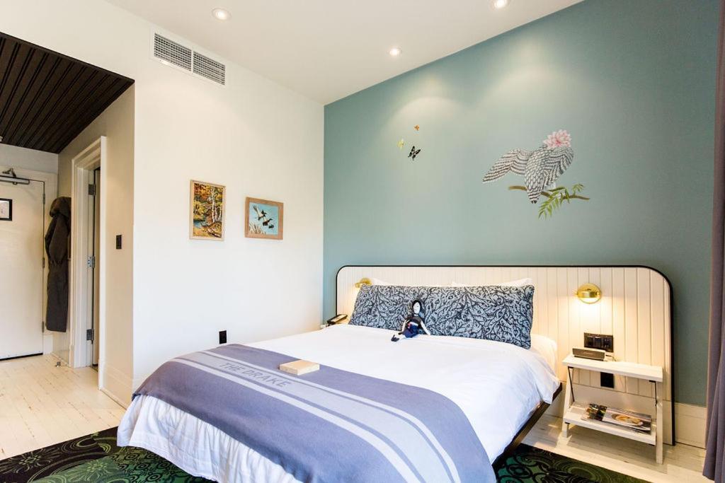 Drake Devonshire And Motor Inn Веллингтон Экстерьер фото