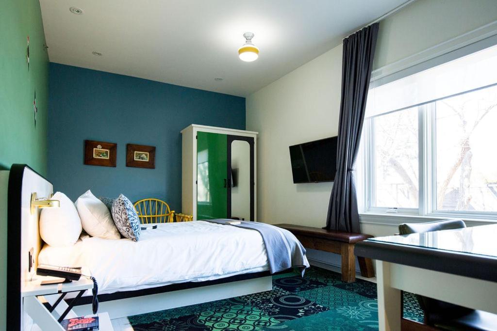 Drake Devonshire And Motor Inn Веллингтон Экстерьер фото
