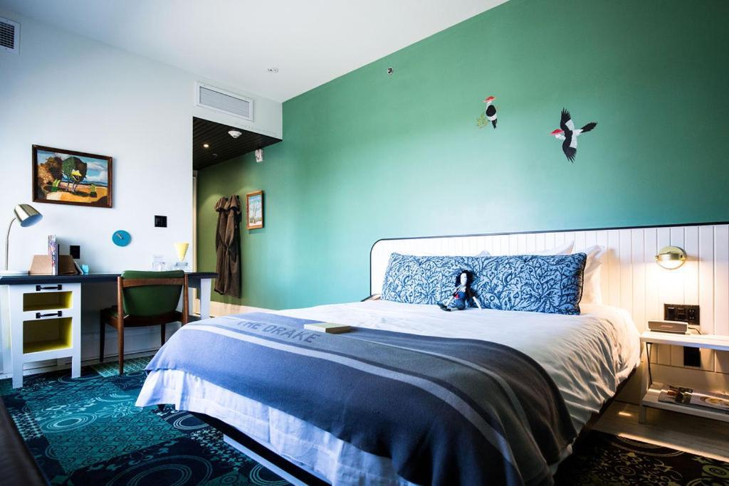 Drake Devonshire And Motor Inn Веллингтон Экстерьер фото